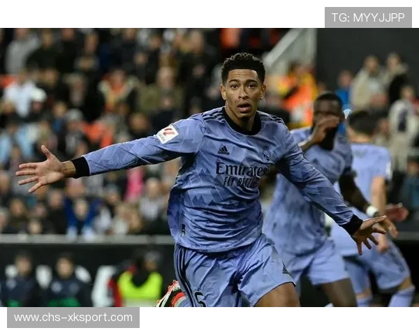 皇马贝林厄姆禁区前突训练升级:开启新时代中场杀手的秘密武器 皇马贝林厄姆禁区前突训练升级:开启新时代中场杀手的秘密武器