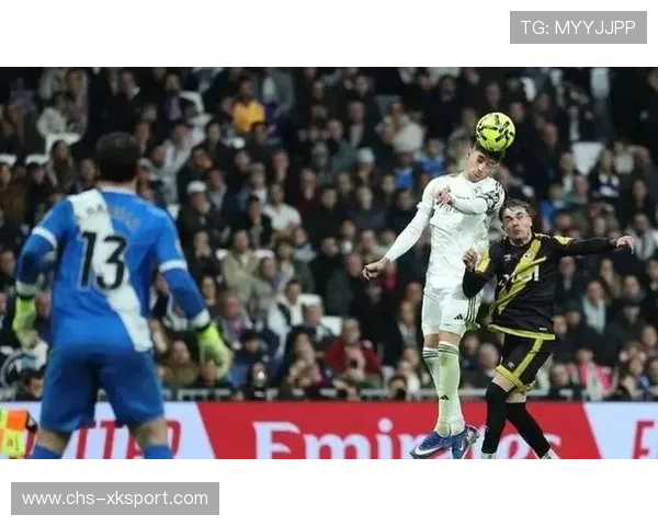 巴尔韦德远射开火，皇马弧顶连续起脚，bale皇马